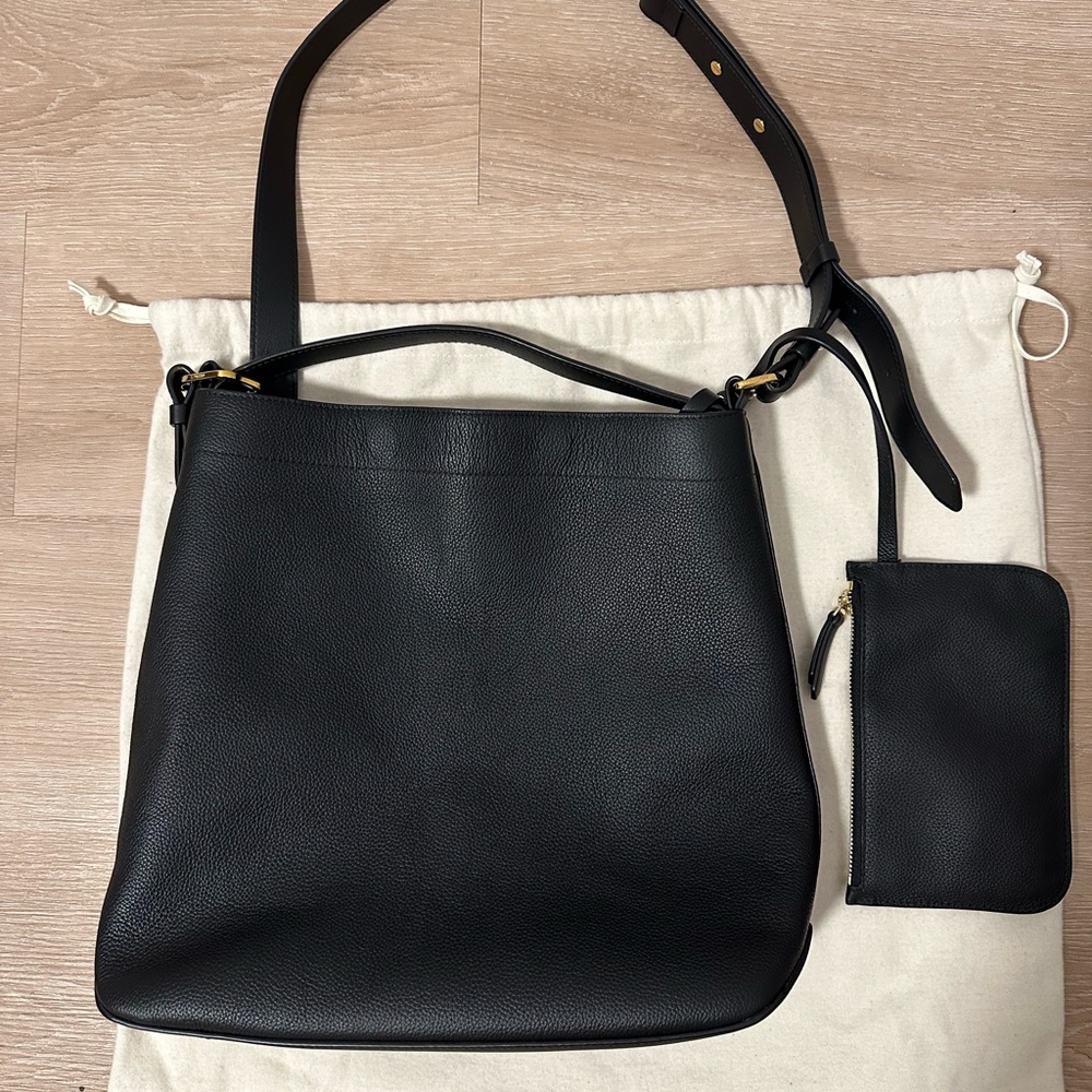 Stow London Black Curve Bag Gold Hardware - Picture 7 of 12